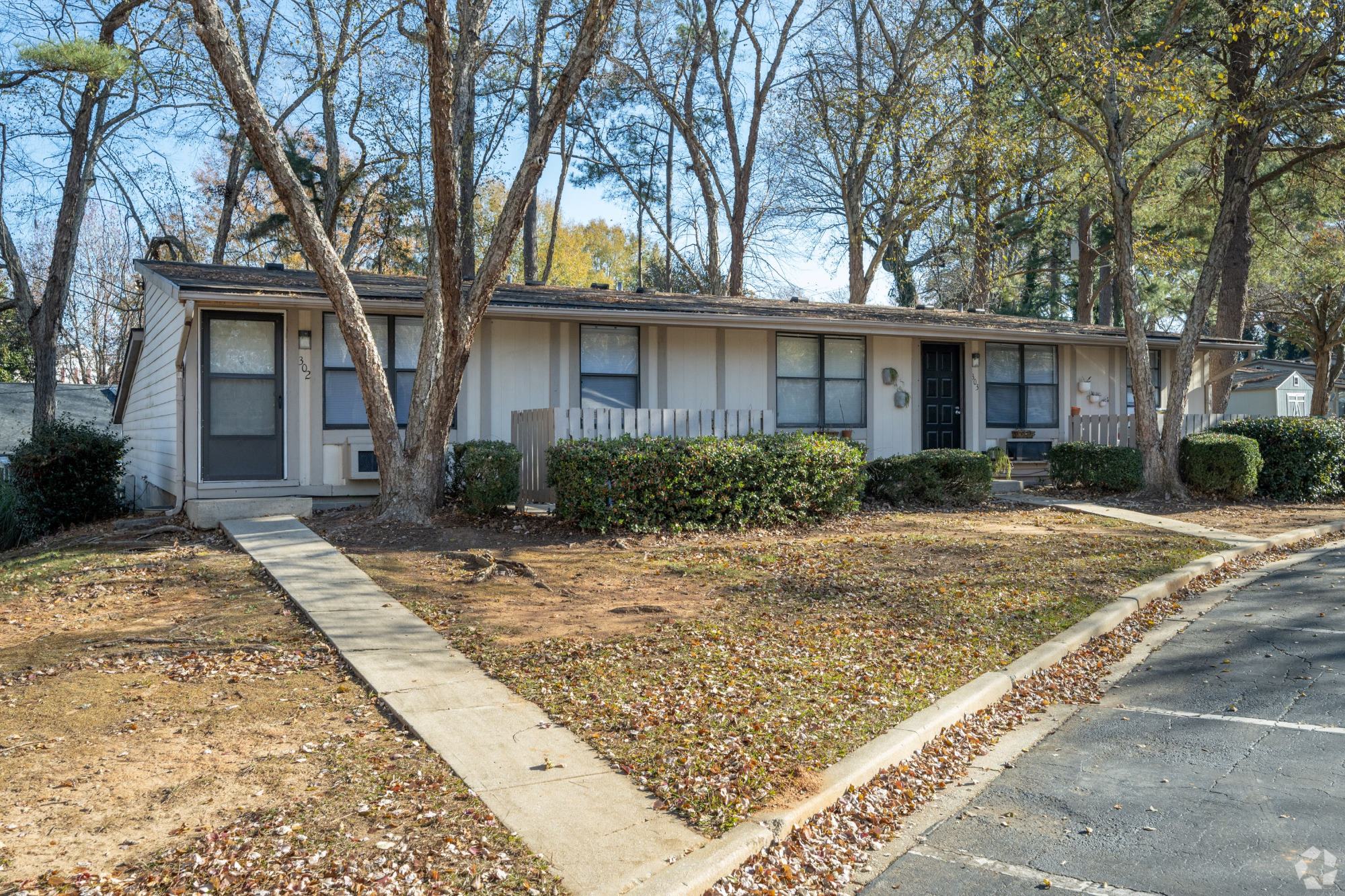 exterior at Willow Lakes located in Spartanburg, SC